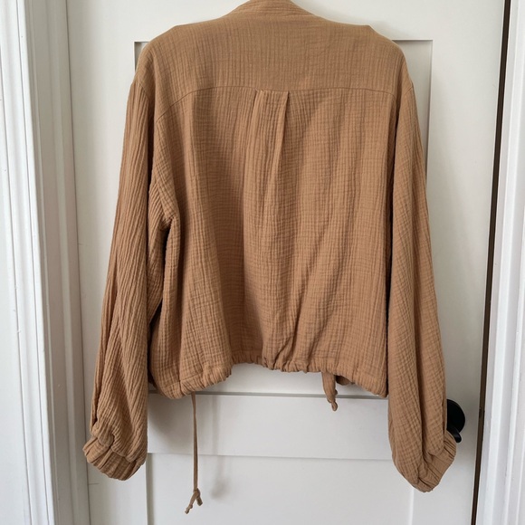 Linen Jacket - Picture 3 of 6